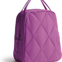 Vera Bradley Featherweight Lunch Bag, Iris Orchid  Origin Imported Outer material Nylon Inner material Nylon Closure type Zipper About this item NYLON