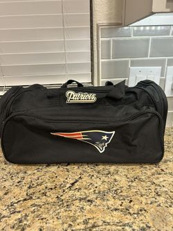 Vintage New England Patriots NFL Duffle Bag