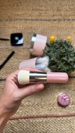 Westman Atelier Limited Edition Liquid Blender Brush - New