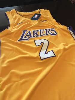 Lakers jerseys sizes L - XL