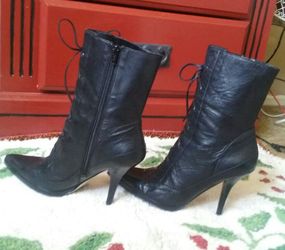 NINE WEST DESHANAR ANKLE BOOTS Black Leather Goth Lace Up Pointy Booties 7.5