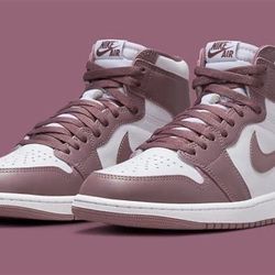 Air Jordan 1 Retro High OG "Mauve" 