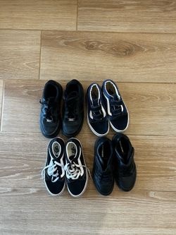 Boys shoes size  (2.5-3.5)