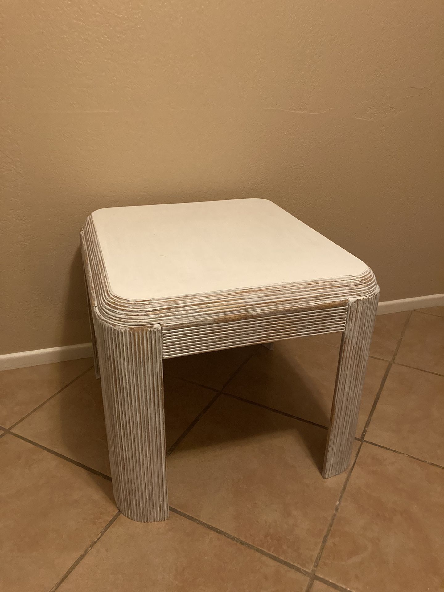 End Table-