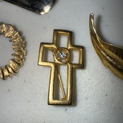 12 Pieces Jewelry Lot