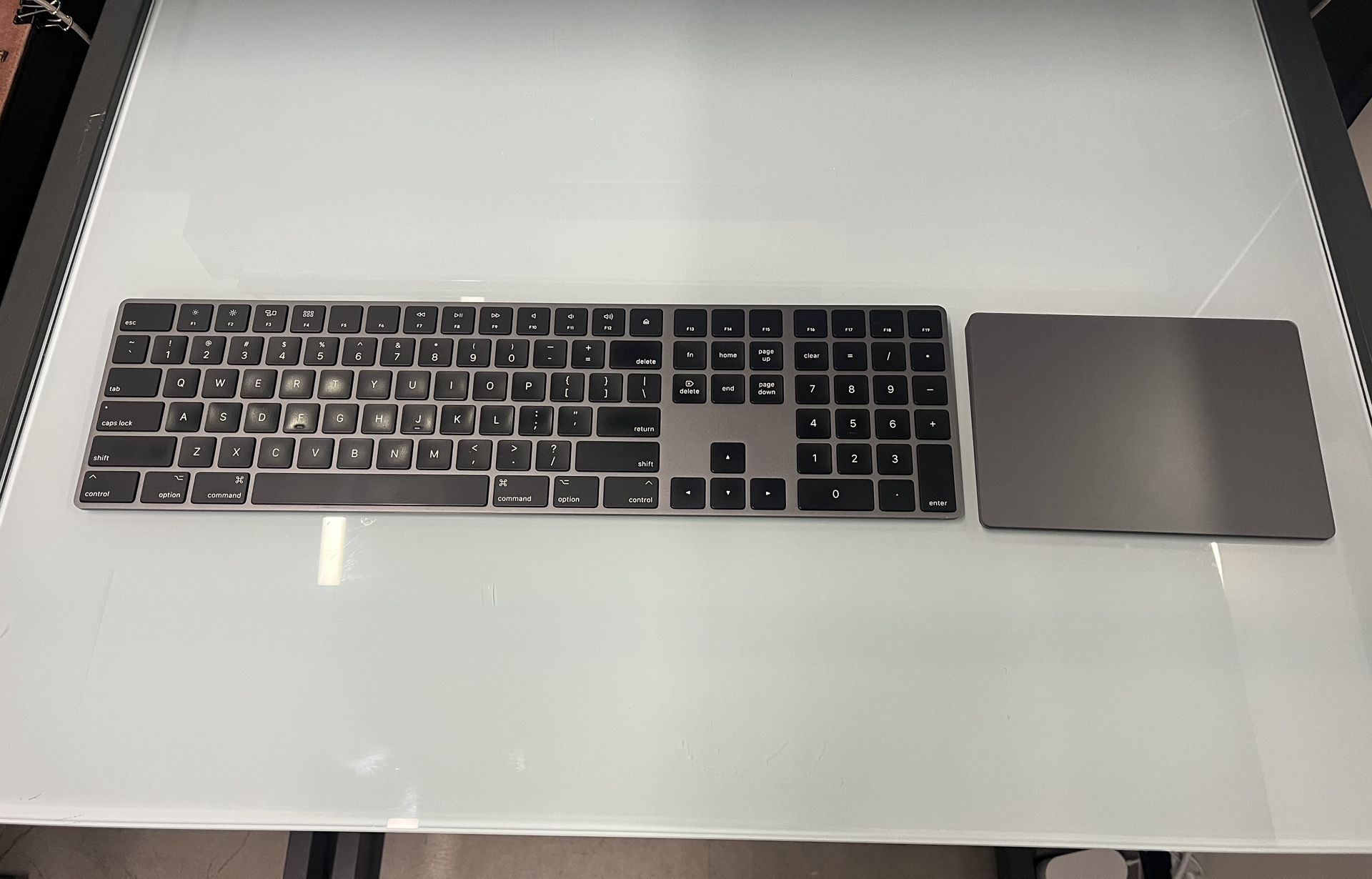 Apple Magic Keyboard (Full) and Trackpad 