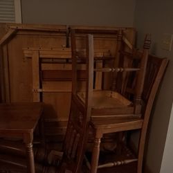 Free Wood Table With 4 Chairs