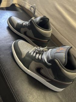 Air Jordan 1 MID