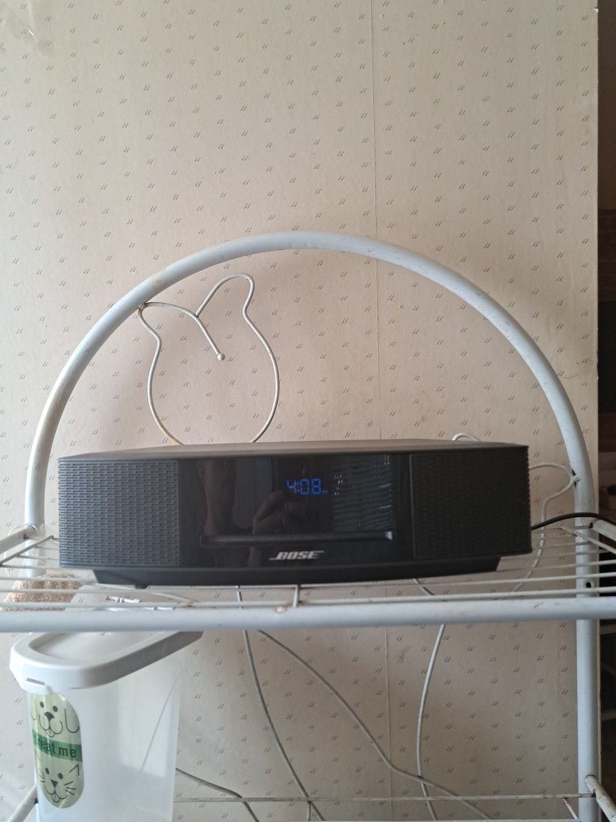 Bose Wave lV NO remote Bo