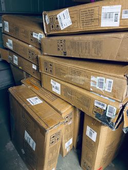 Retail $80+ EACH! 38 Baby Items – Only $380 for the Entire Lot!