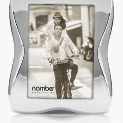 ** Stunning Nambe Silver Picture Frame 5x7