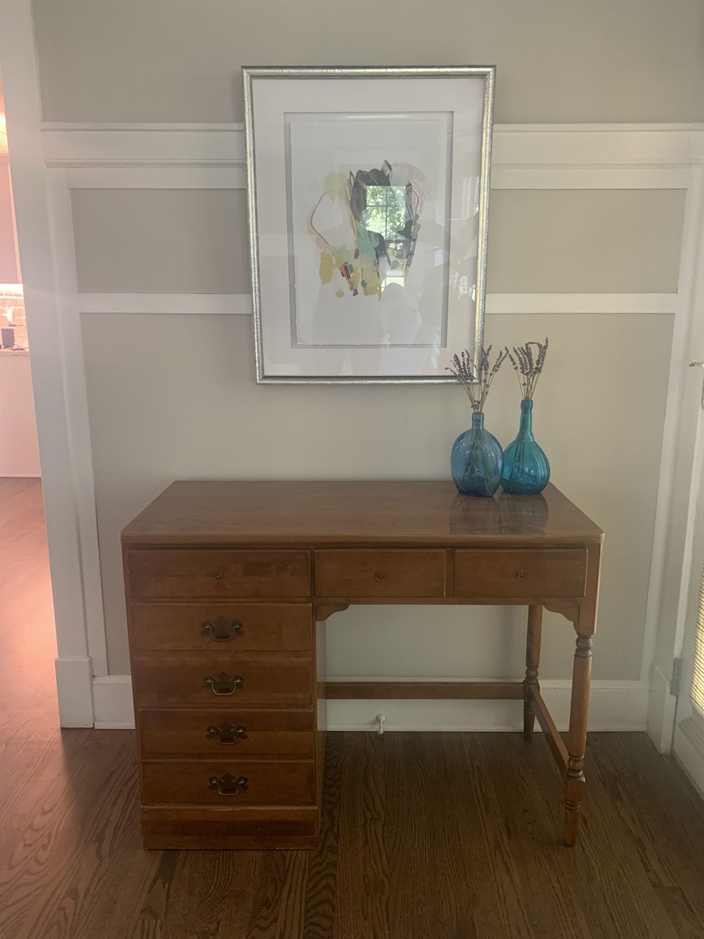 Ethan Allen Early American Maple Student Desk 4 Drawer