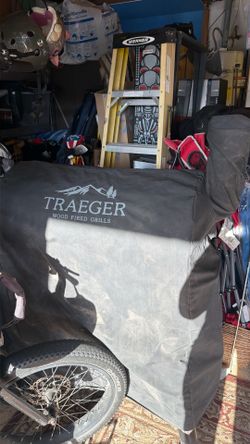 Traeger smoker