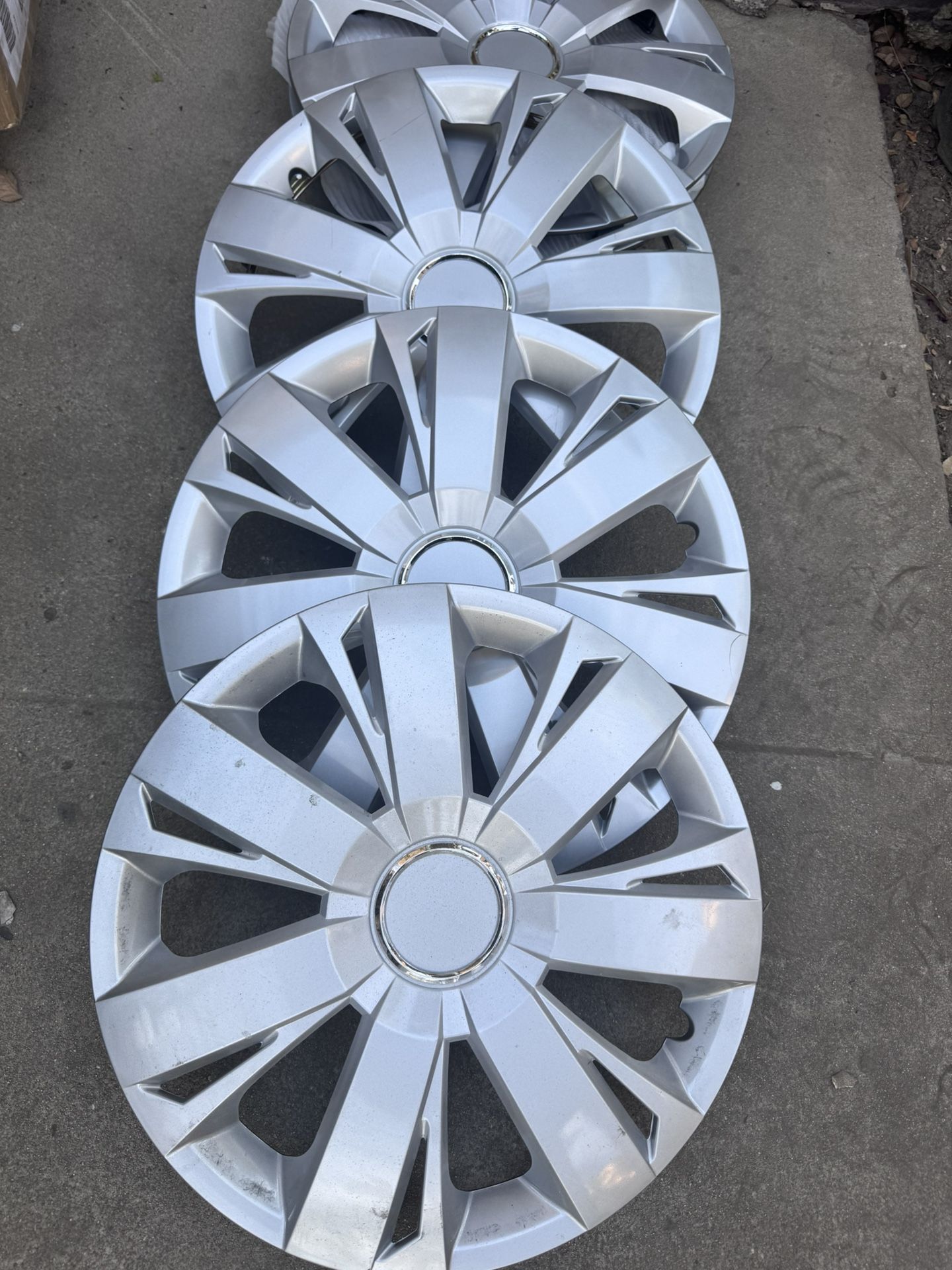 15” hubcaps with scratches rim covers 4pcs polveras, tapacauchos 