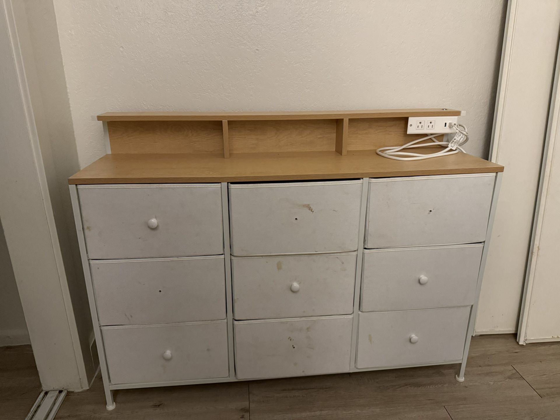 LED Drawer