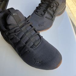 Puma( Originals) Size 8 1/2