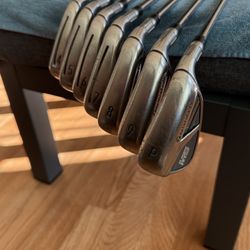 Taylormade M5 Iron Set (PW - 4Iron)