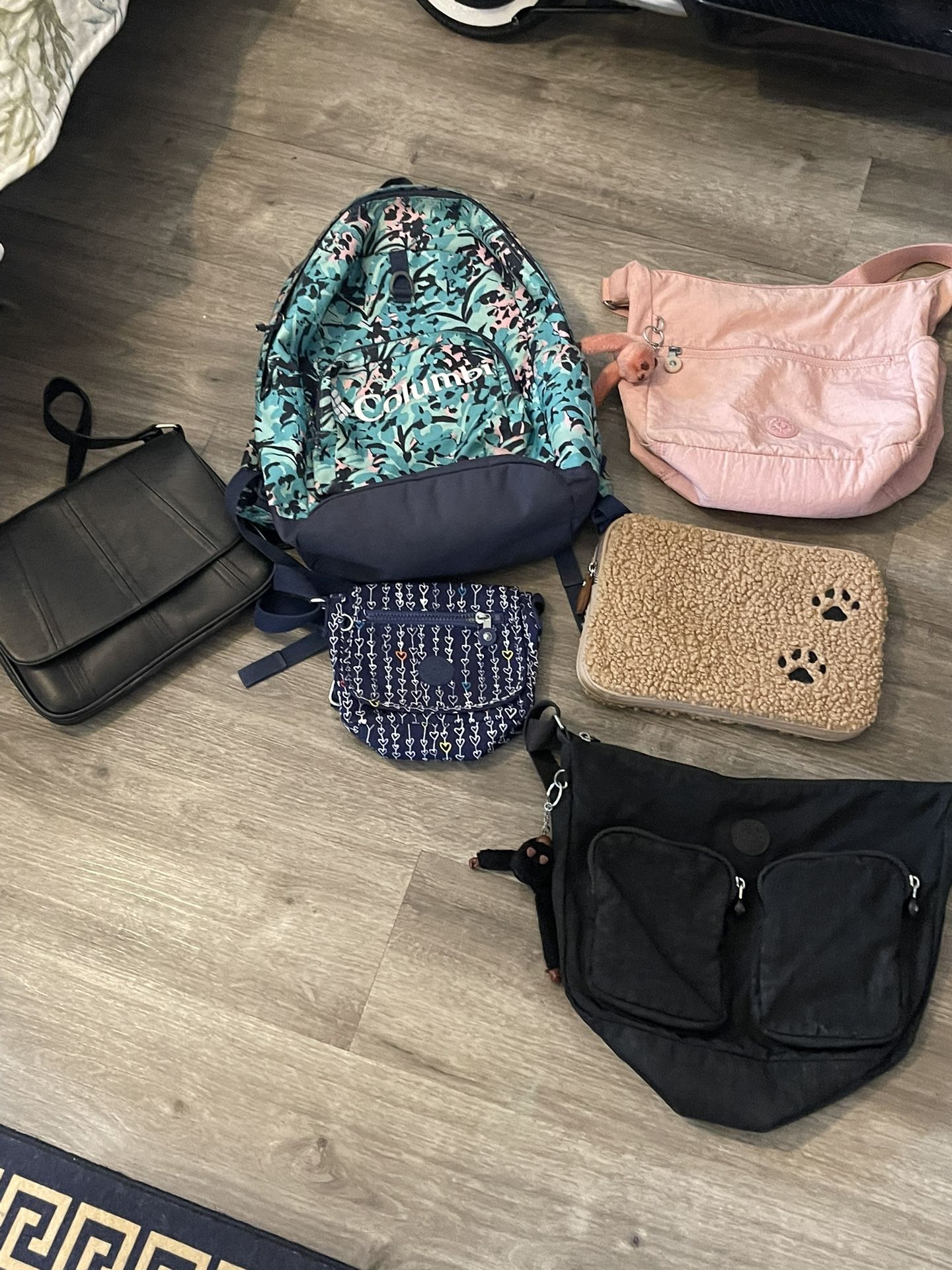 Lot Of Women Bag Kipling Colombia