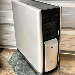 GATEWAY 2002 PINTA DESKTOP COMPUTER IN GOOD WORKING CONDITION 