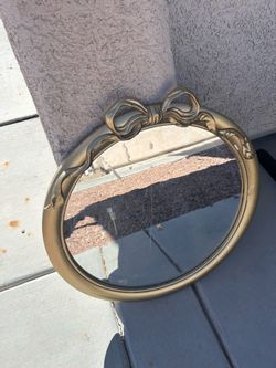 Gold circle mirror