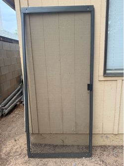 Screen door