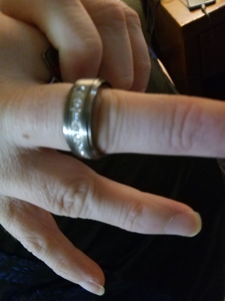 Men's Wedding Ring