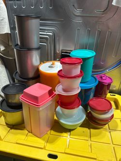 Tupper ware