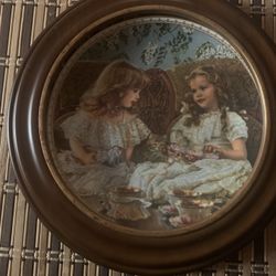 Vintage Collectors Wall Plates (2) “Sisters” and  “Best Friend “by Sandra Kuck 