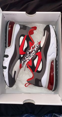 Nike Air Max 270 React Size 7.5 VNDS OG ALL