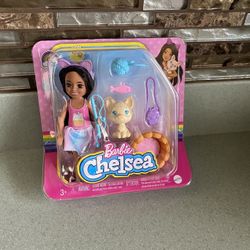 BRAND NEW BARBIE CHELSEA DOLL PET KITTEN 