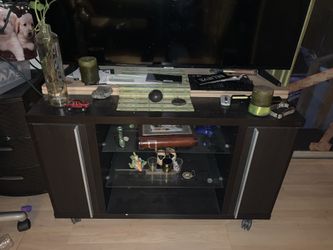 Tv stand