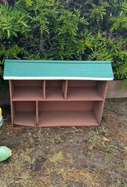 Wooden Dollhouse