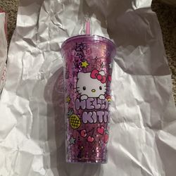 Hello Kitty Cup 