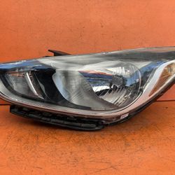 2018 2019 2020 HYUNDAI ACCENT LEFT DRIVER SIDE HALOGEN HEADLIGHT OEM 92101-J0020