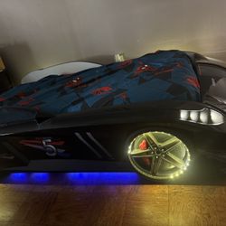 Twin Size Race car Bed