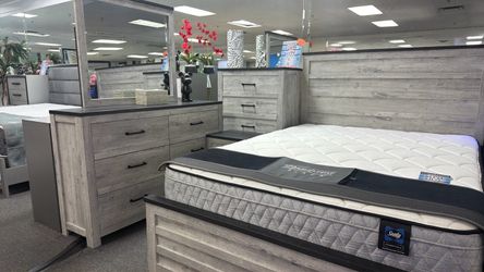 Grey 5pc Bedroom Set $699