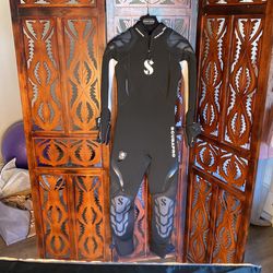 New-never Worn Women ScubaPro  Wetsuit 