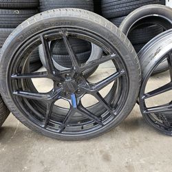 22" Rims for BMW or Mercedes