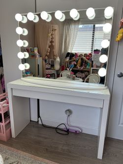 Impressions Vanity and Mirror