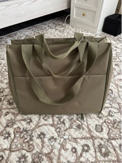 BEIS EAST TO WEST TOTE  IN OLIVE GREEN