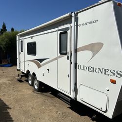 2004 Fleetwood Wilderness