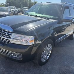 2011 Lincoln Navigator Sport