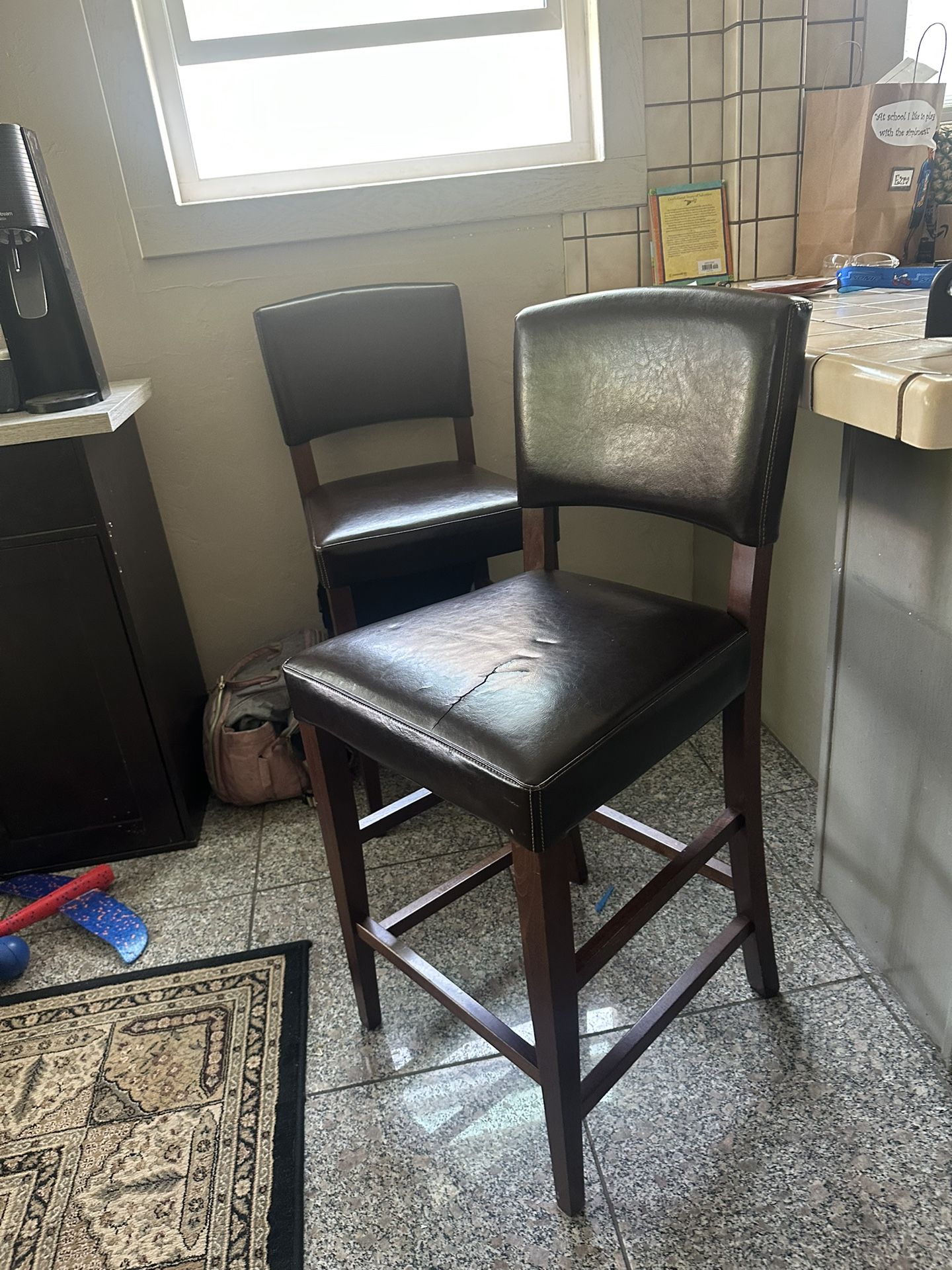 Free Bar Stools