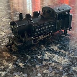 Vintage Mantua 3975 Locomotive Train HO Scale Steel New York Central