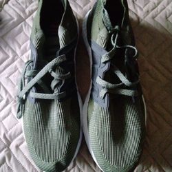 Avia Shoes 