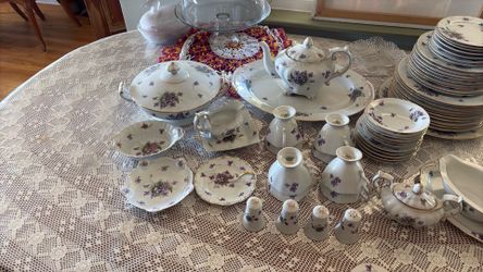 Flower teapot set