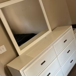 Bedroom Set Blowout – Bed, Mattress & Dresser w/ Mirror for ONLY $280! ✨ 