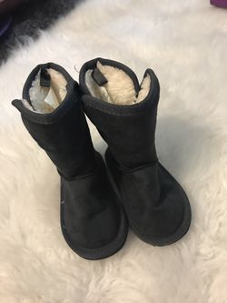 Old navy toddler girl boots-size 5