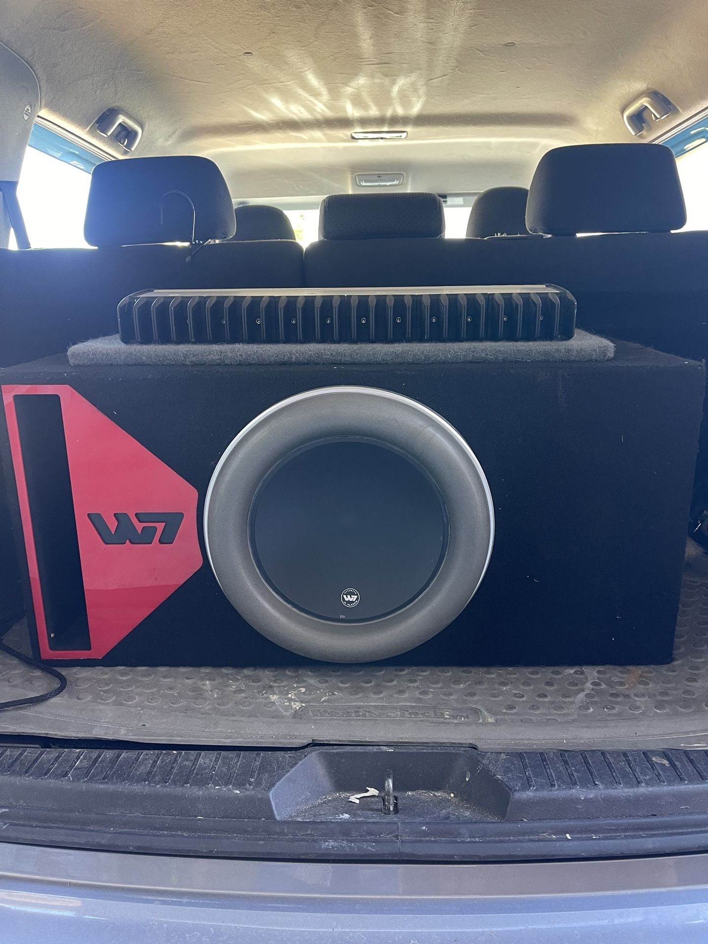 JL W7 12” Inch Subwoofer With Amp
