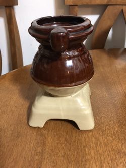 Vintage ceramic stove knick knack